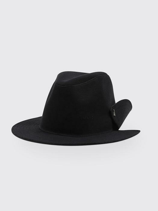 Needle fedora Noir