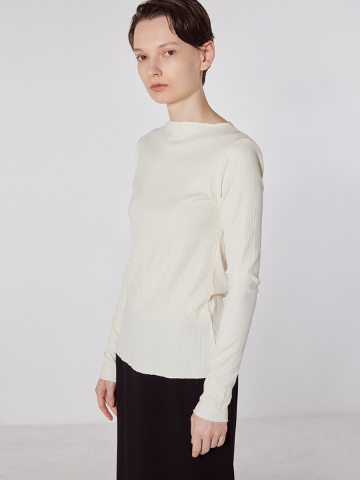 TOF LOOSE FIT BASIC TOP IVORY
