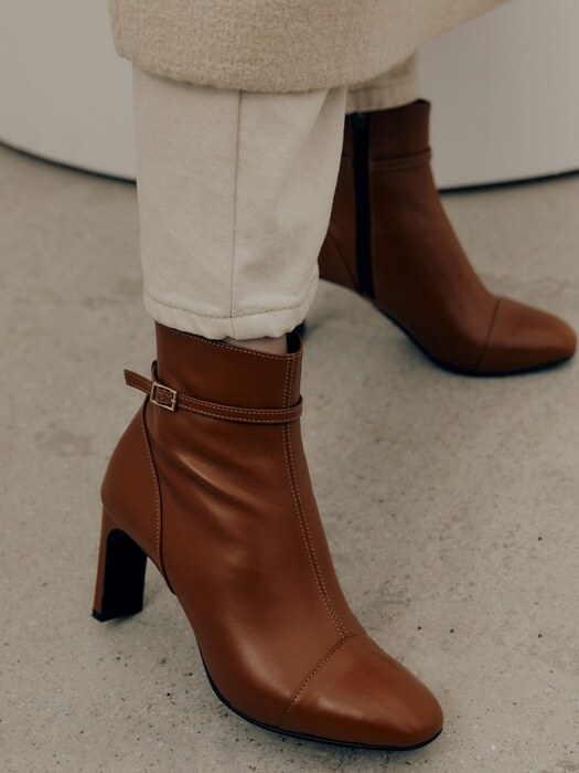 ROUND TOE, BELT ANKLE BOOTS (4color)