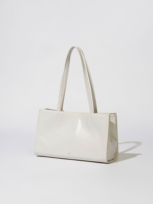 Oblong bag · 오블롱백 / 크림