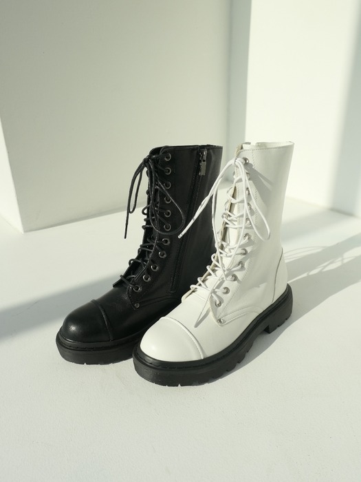 SN214022 High lace-up walker Boots