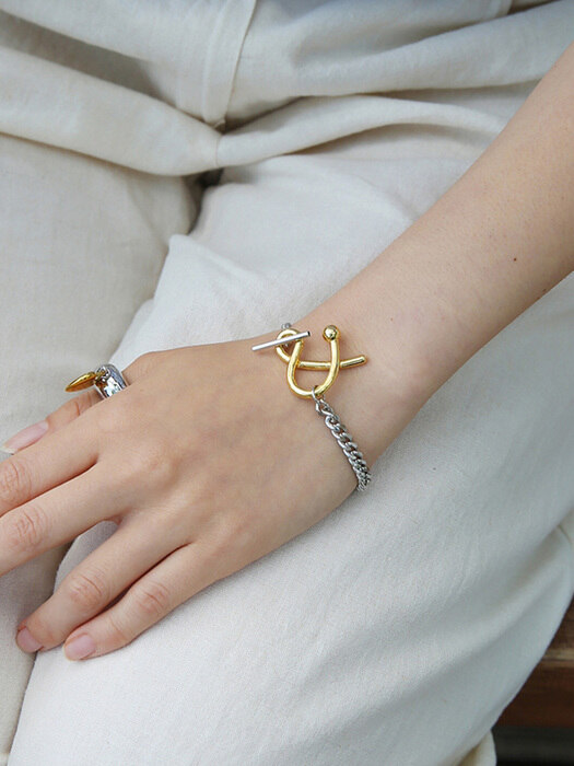bold & chain bracelet