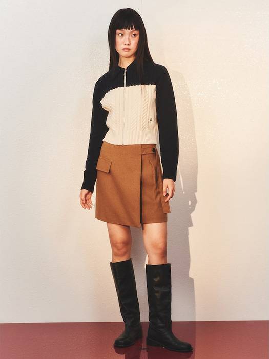 Strap Detail Mini Skirt  Yellowish Brown (KE3X27M01B)