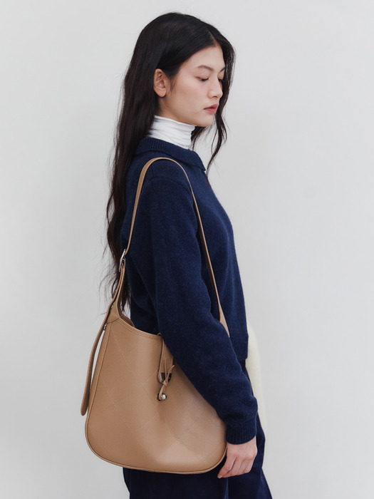 MOIRE SHOULDER BAG_LIGHT BEIGE