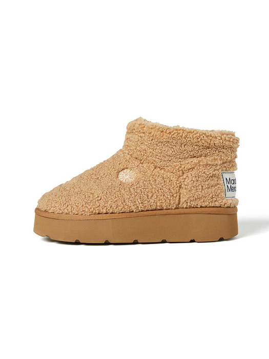 BOUCLE UGG BOOTS_CHESTNUT