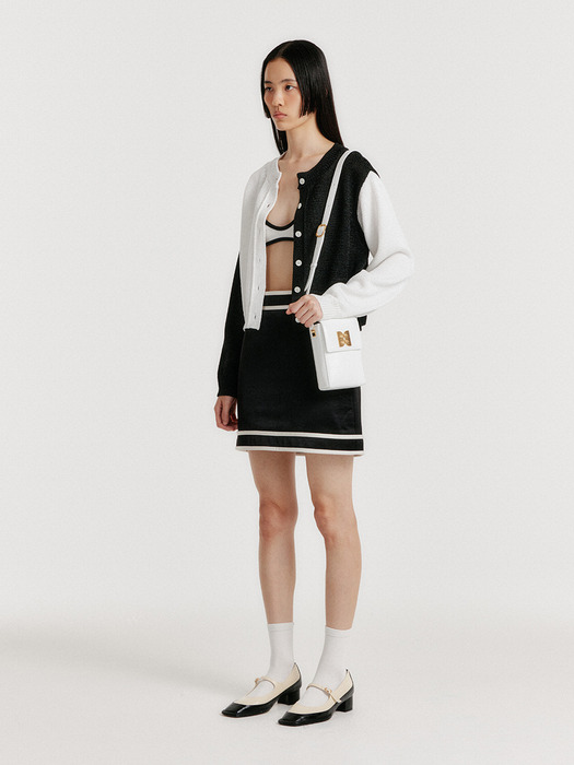 YERO Contrast Mini Skirt - Black/Ivory