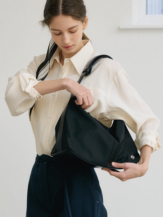 Daily Nylon Hobo Bag_Black