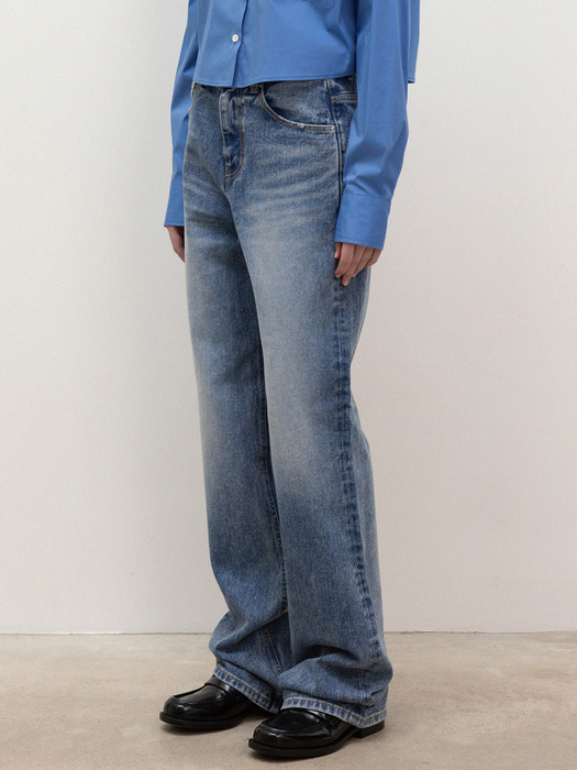 straight-fit washed denim pants (blue)