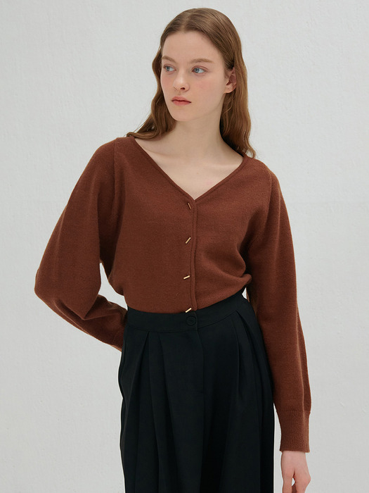 V-NECK GOLD BUTTON CARDIGAN BROWN