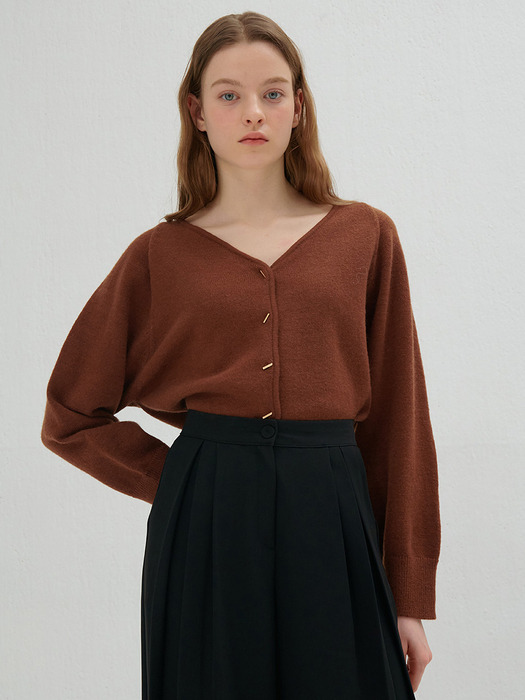 V-NECK GOLD BUTTON CARDIGAN BROWN