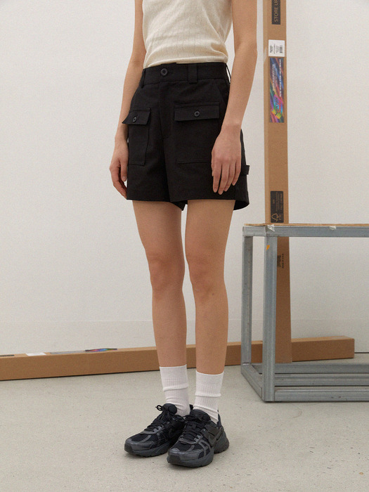 pocket shorts - black