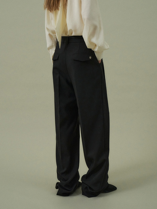 Strap Two-tuck Pants[LMBDAUPT502]-Black