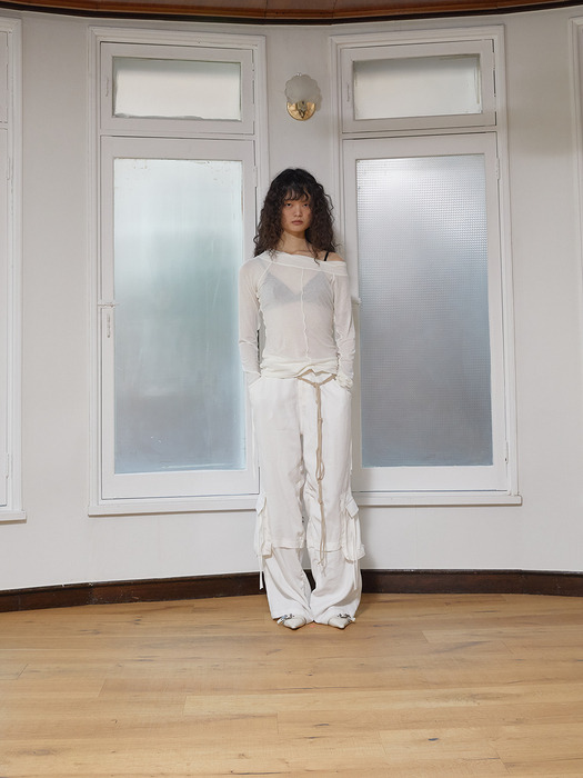STRING POCKET WIDE CARGO PANTS IN WHITE - Image 1