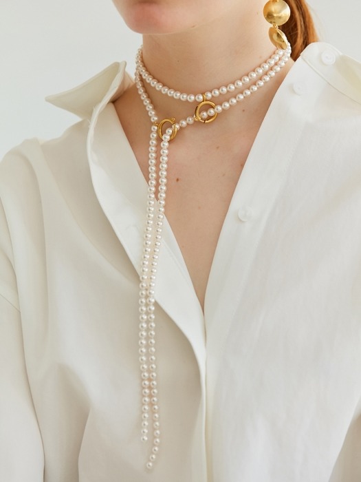 Linked Pearl Long Necklace
