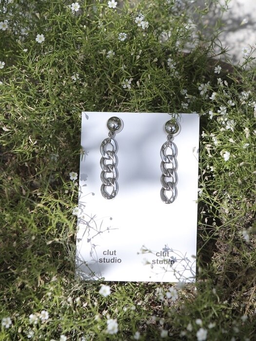 1 3 chain earrings