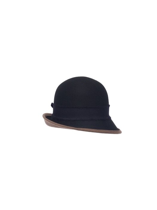 Cloche - Black / Beige