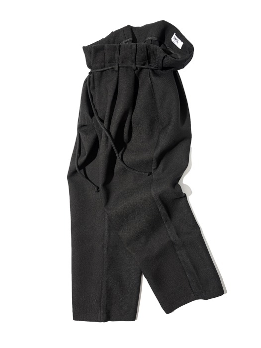Stable Pleated Wide-Trouser_BK