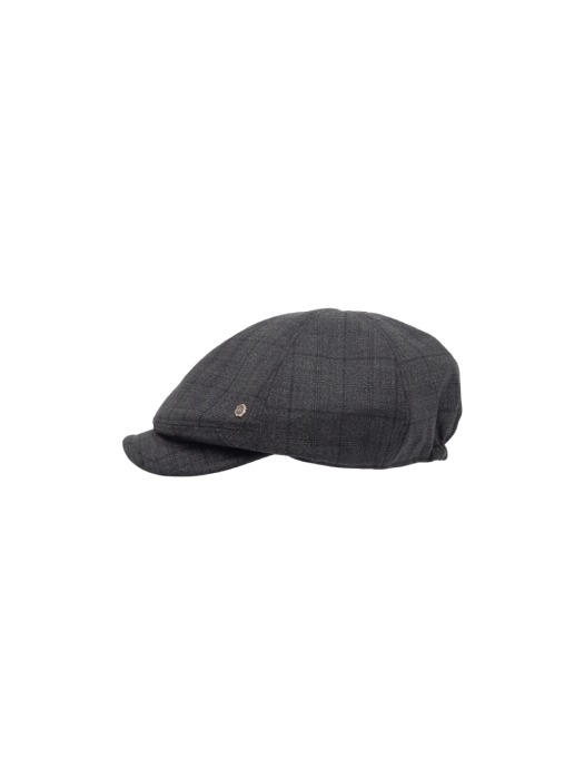 Simple newsboy cap