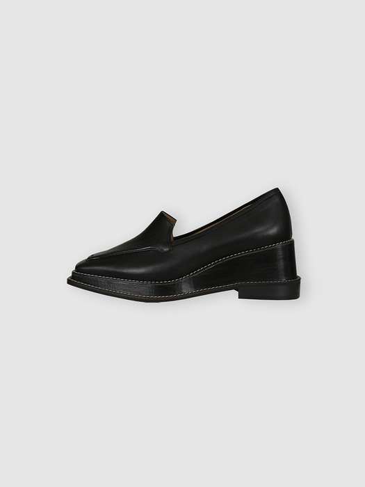 LEATHER PLATFORM LOAFERS (BLACK)