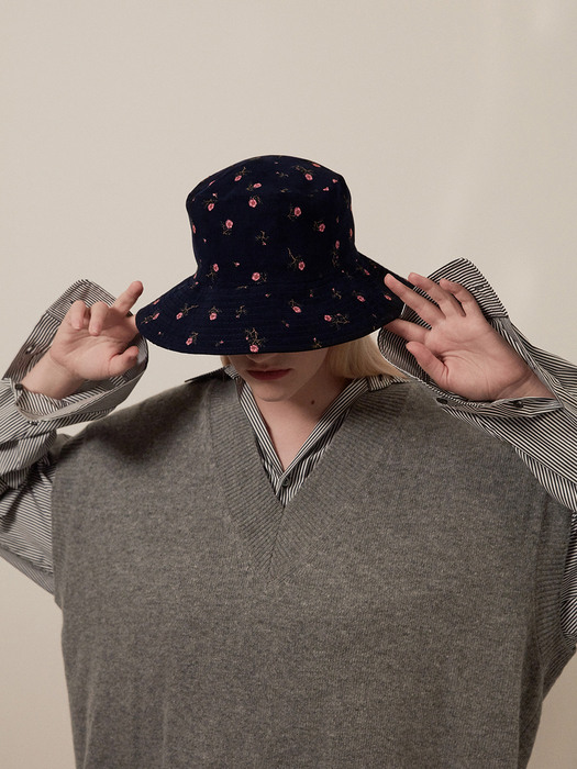 Reversible flower bucket hat 005 Navy