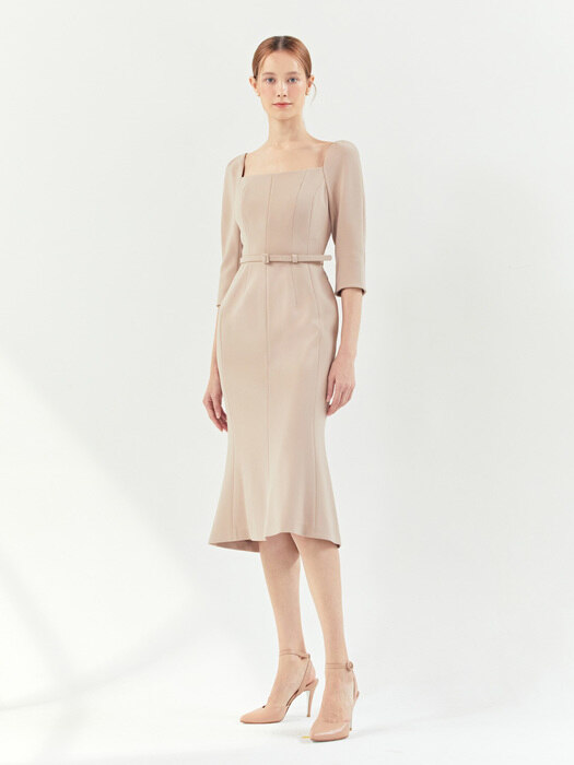 ODETTE Square neck semi-mermaid dress (Sand beige)