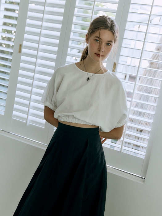 BUTTON DETAIL BANDING CROP TOP [Ivory]