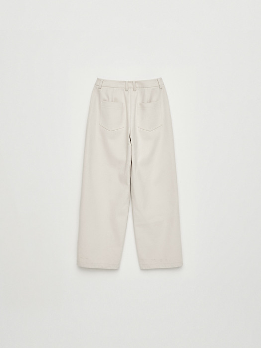 DIAGONAL TWO WAY TROUSER IN IVORY