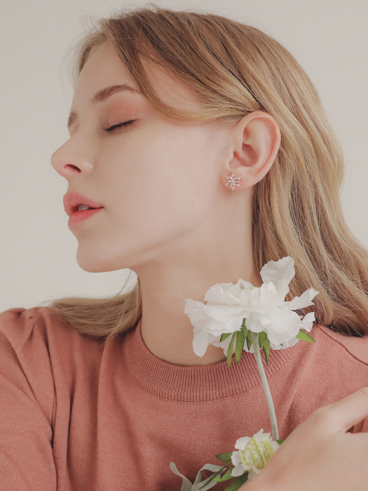 Rose Gold Snowflake Cubic Earrings M03450