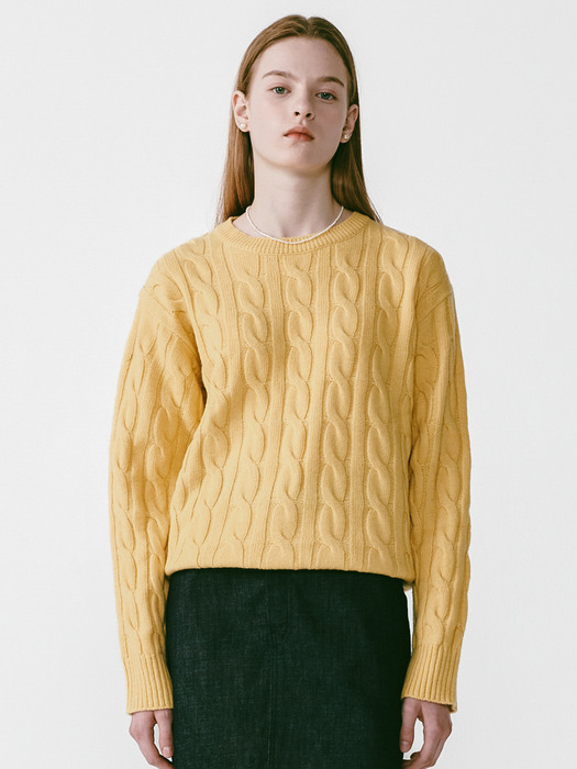 Round Cable Knit Yellow