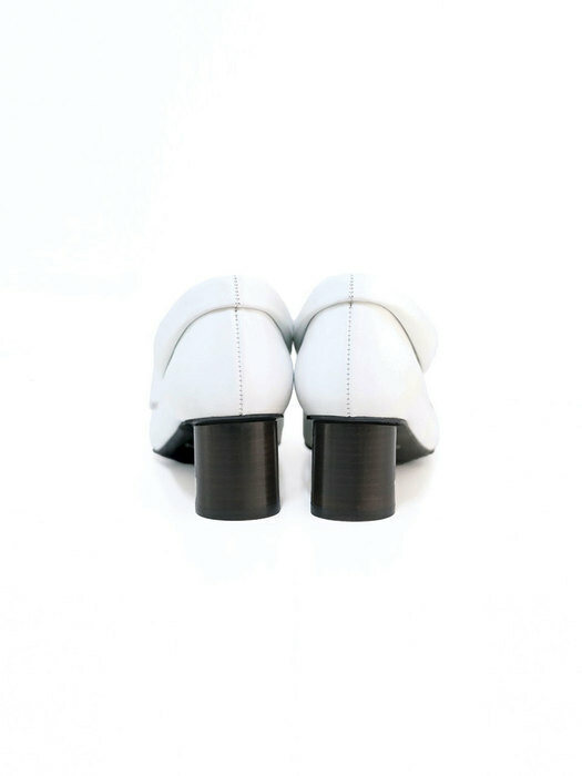 [X VERTOV] PADDED CUFF HEELS - 패딩 커프 힐 - WHITE