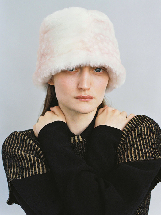 FUR LAMPSHADE HAT_PINK