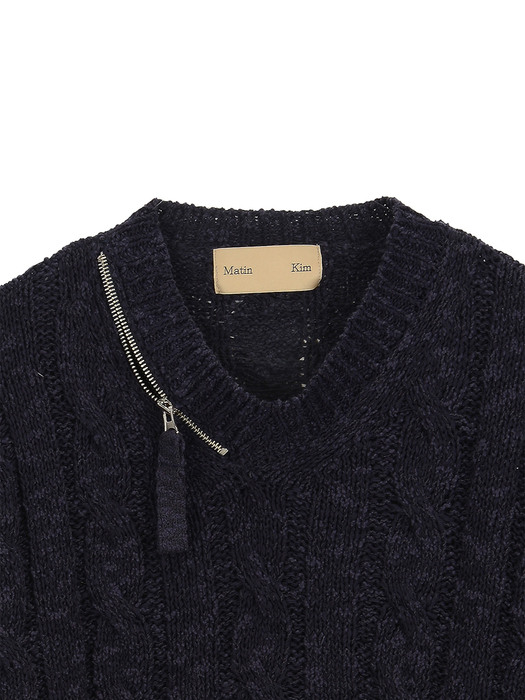 V NECK ZIP CROP KNIT PULLOVER IN NAVY