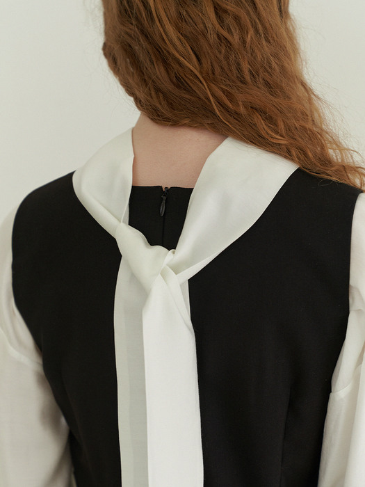 2.14 Two-way scarf blouse (Ivory)
