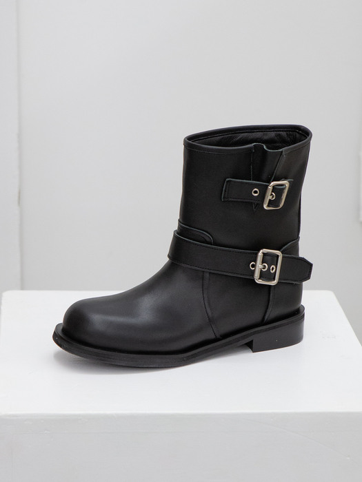 MOON BIKER ANKLE BOOTS 문 바이커 앵클부츠 23S01BK