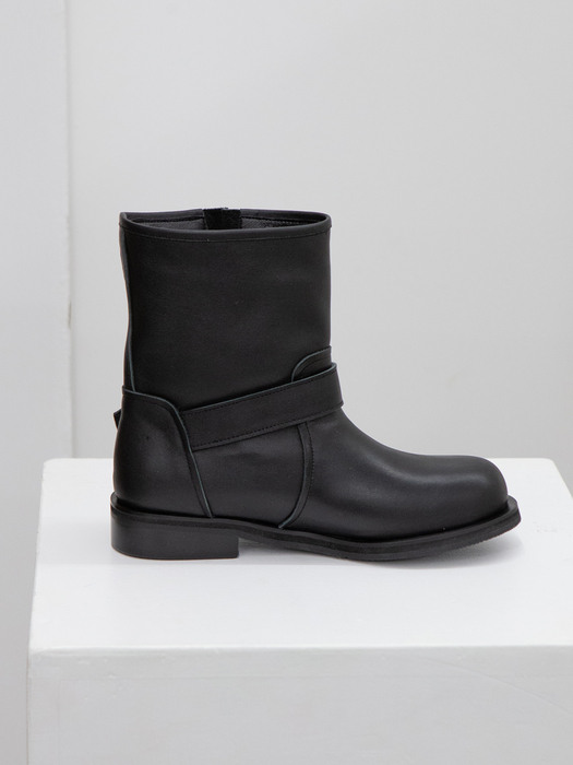 MOON BIKER ANKLE BOOTS 문 바이커 앵클부츠 23S01BK