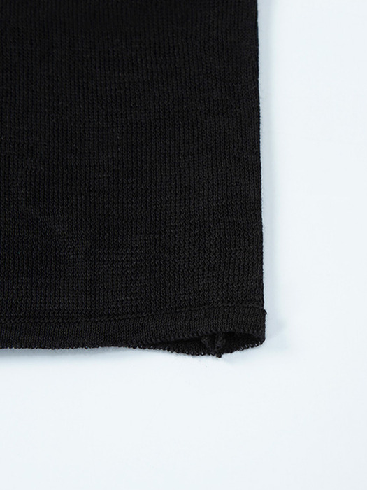 Shimmer Round Neck Knit - black