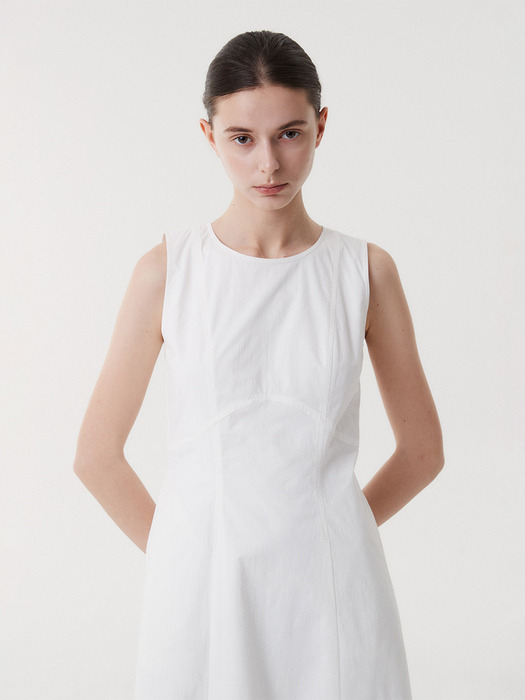 RAYE SLEEVELESS DRESS (WHITE)