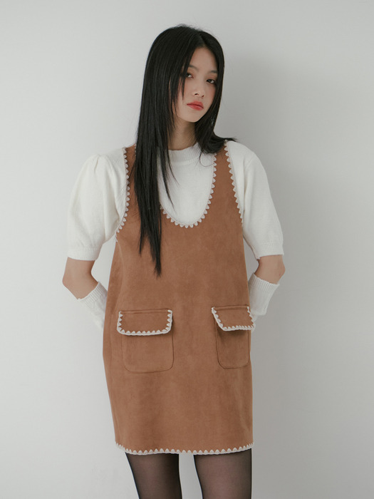 SUEDE NEEDLEWORK POCKET DRESS_CAMEL BROWN