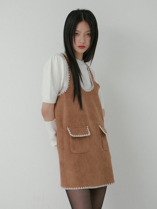 SUEDE NEEDLEWORK POCKET DRESS_CAMEL BROWN