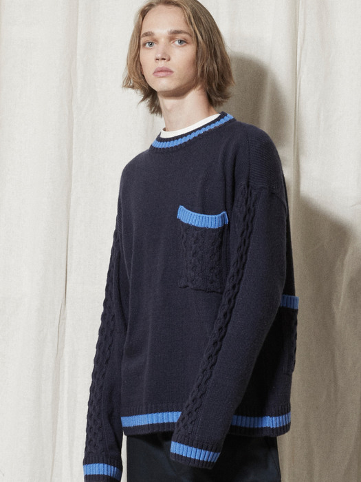 KN033_Two Pocket Cable Sweater_NAVY