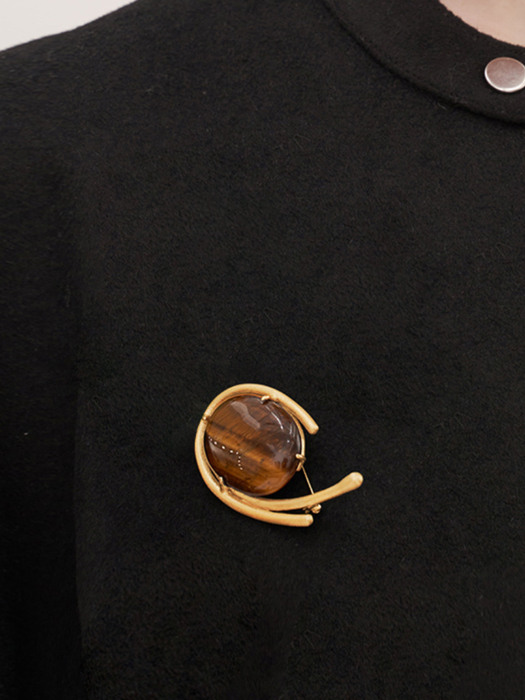 Stone Brooch (Stamen 24k GP)