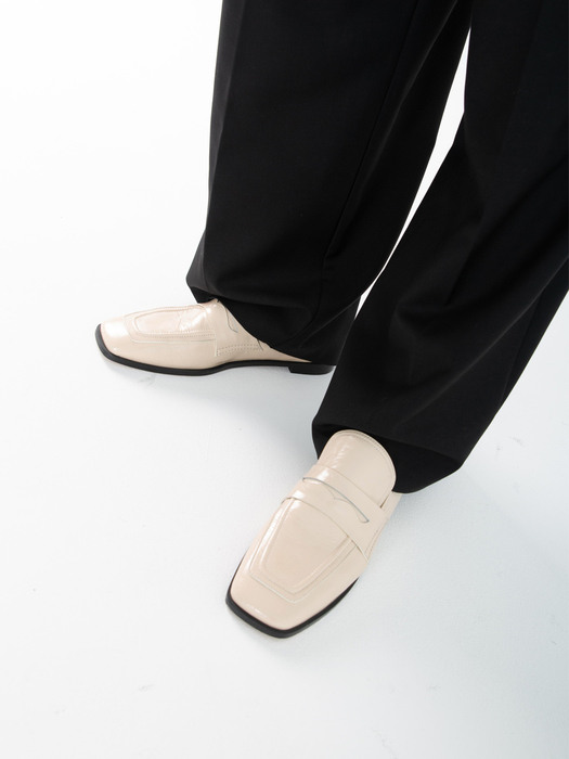 LINE-Loafer(BLACK/IVORY)