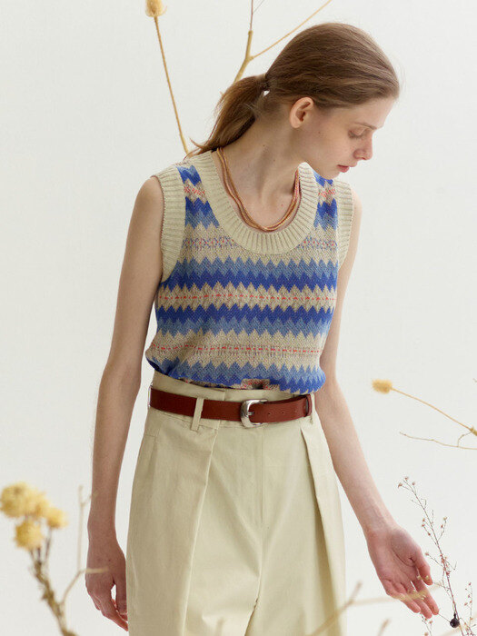 JACQUARD KNIT VEST - BLUE