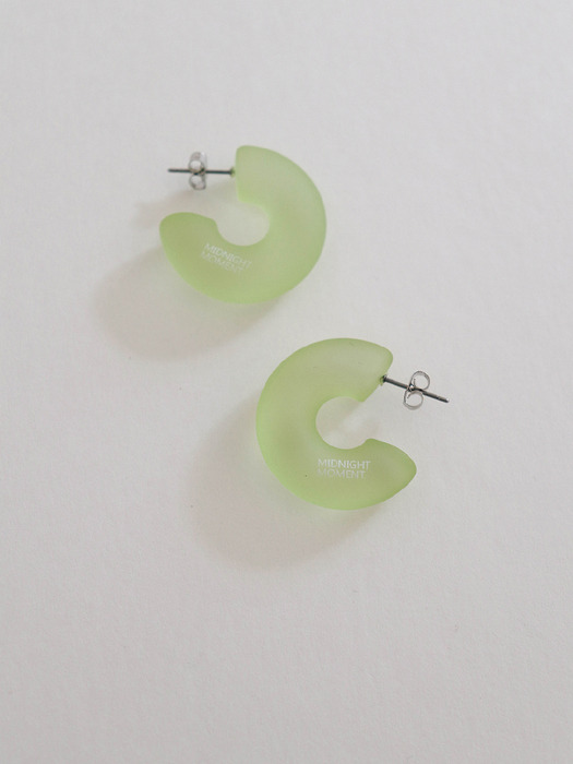 curve soft earring - green