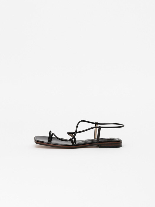 Laurence Thong Sandals in Wrinkled Chocolate Brown