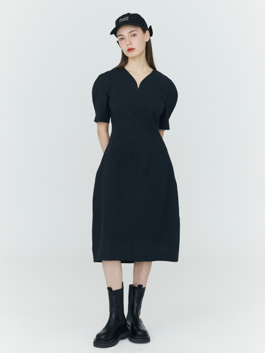 Tulip Seersucker Dress [Black]