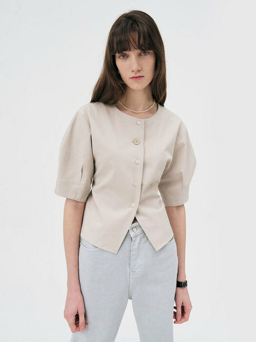 22 Summer_ Grey Volume Cropped Blouse