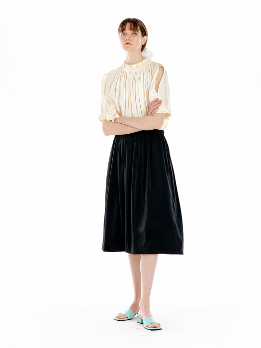 ULLINA Volume Sleeve Dress - Ivory/Black