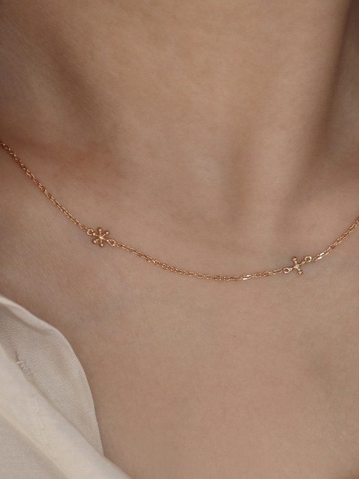 [단독]silver petit necklace