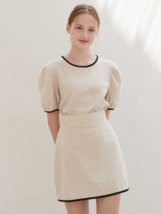 j1031 (SET) square line blouse+line mini skirt (beige)